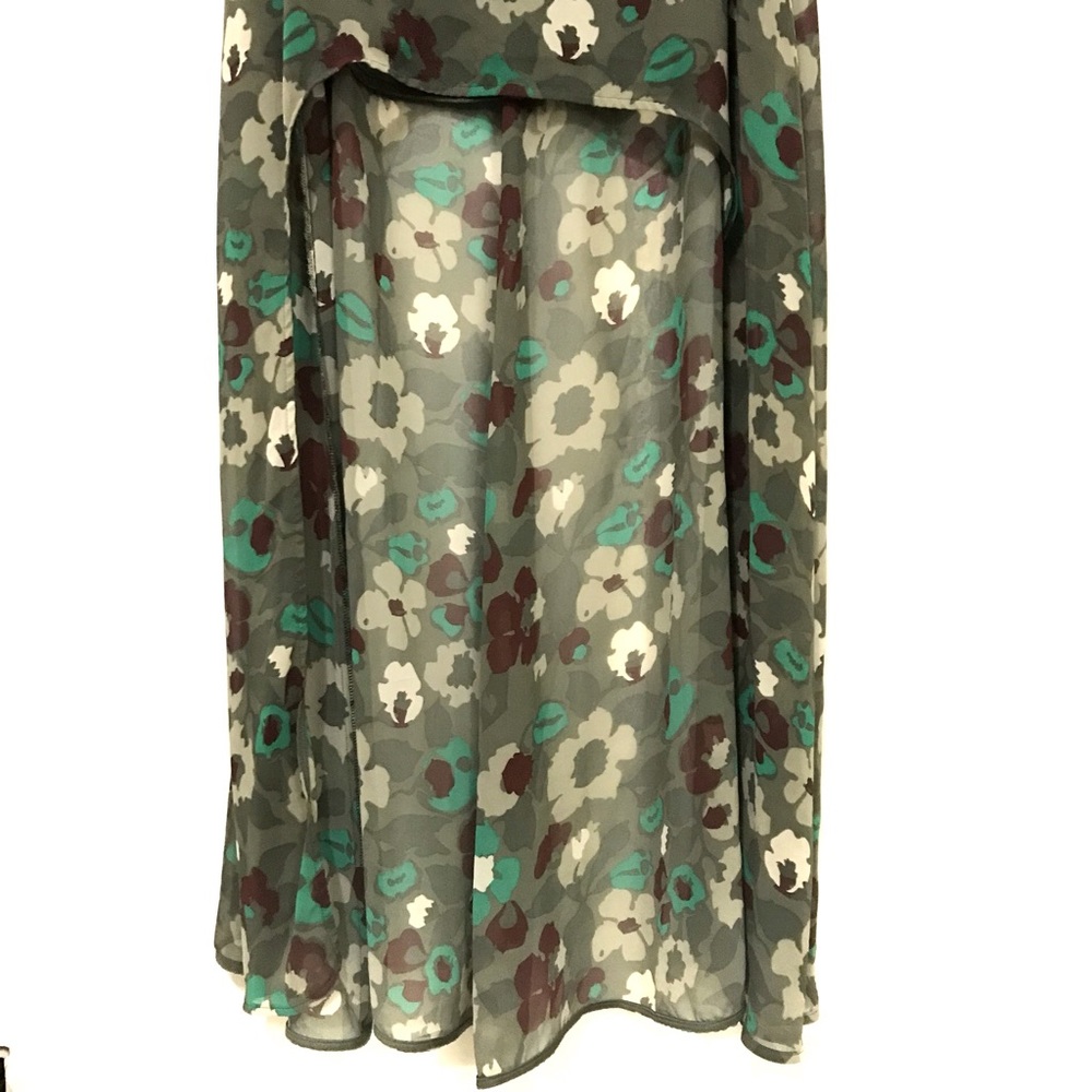 Lamour Hi-Low Skirt - Picture 4 of 8